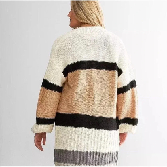 BKE Long Neutral Color Block Open Weave Knit Cardigan Sweater Size Small NWT - Picture 6 of 7